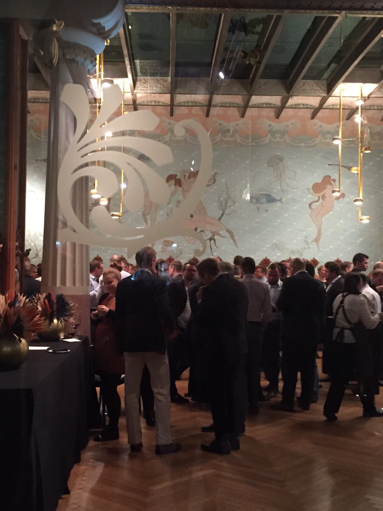 LeenaHelle's tweet image. Suomi-ilta #conv15 #msftconvergence #microsoft