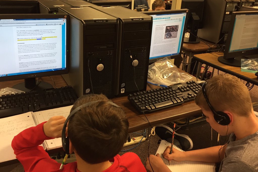 fcps_KStevens's tweet photo. Ss are using multiple resources to do science research. @TESCougars1 https://t.co/EXWjVDE6RY