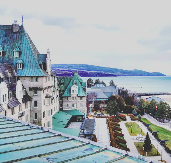FairmontManoir's tweet photo. Prendre soin de soi avec le #Amerispa du Manoir Richelieu via @BlogLeCahier @CamilleDg https://t.co/ba1ELWDOaA https://t.co/B57QmNFG4g