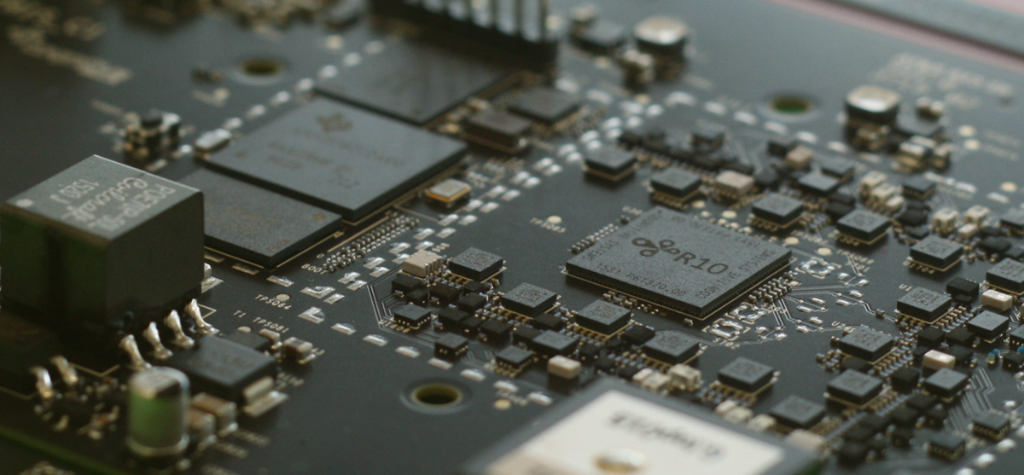 Former BlackBerry executives have created a chip that can see through walls onforb.es/1XEDaJp