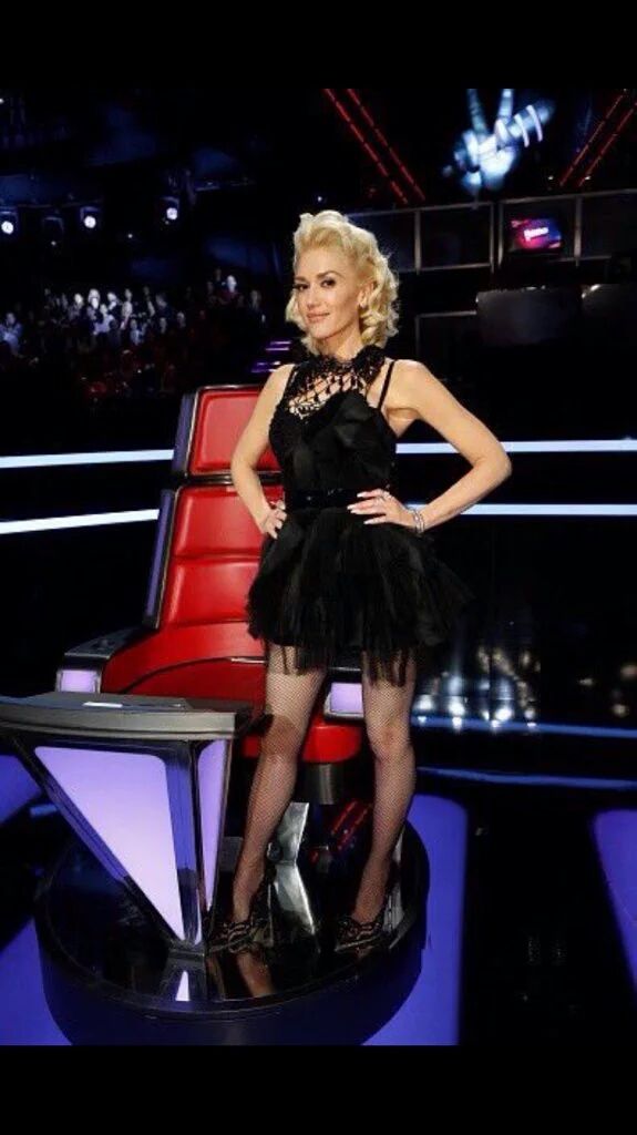 sweettgwen's tweet photo. @gwenstefani #GetTheLooks on #VoiceTop10
LIKE A ANGEL ✨✨✨👑❤ https://t.co/t6KJMnzw4e