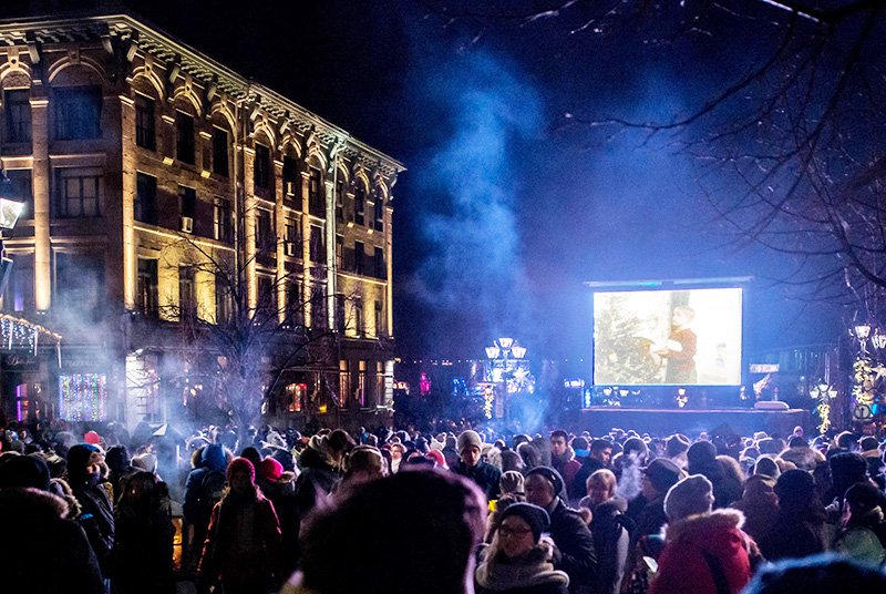 ovacances's tweet photo. Join in Montréal's holiday fun and celebrations https://t.co/wWlRNBNQIu https://t.co/LUt34WnNel via @Montreal