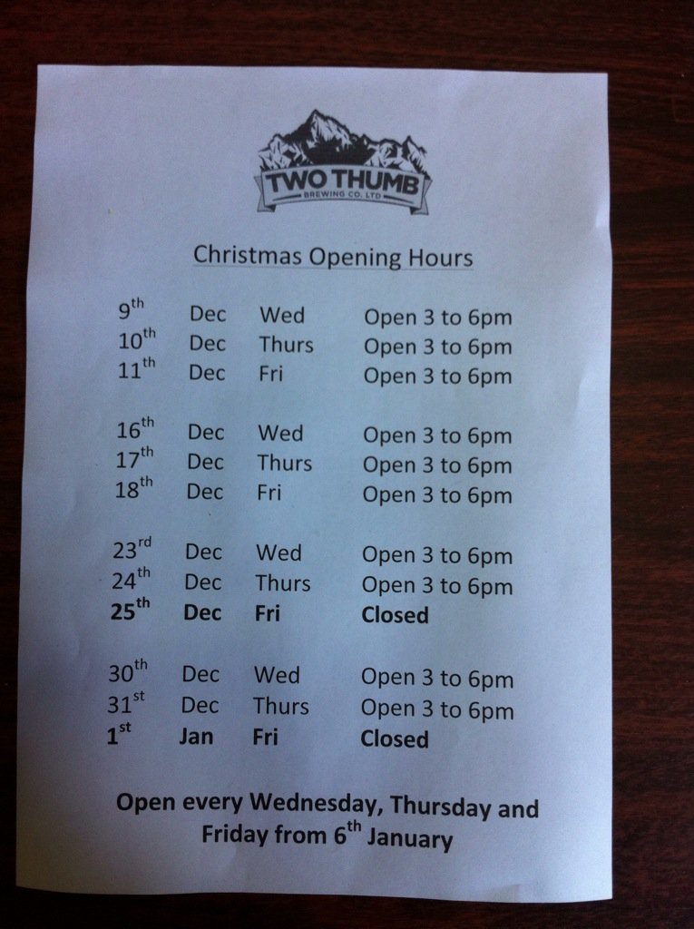 TwoThumbBrewCo's tweet photo. Xmas hours at the Beerhouse https://t.co/p47CtKguVx