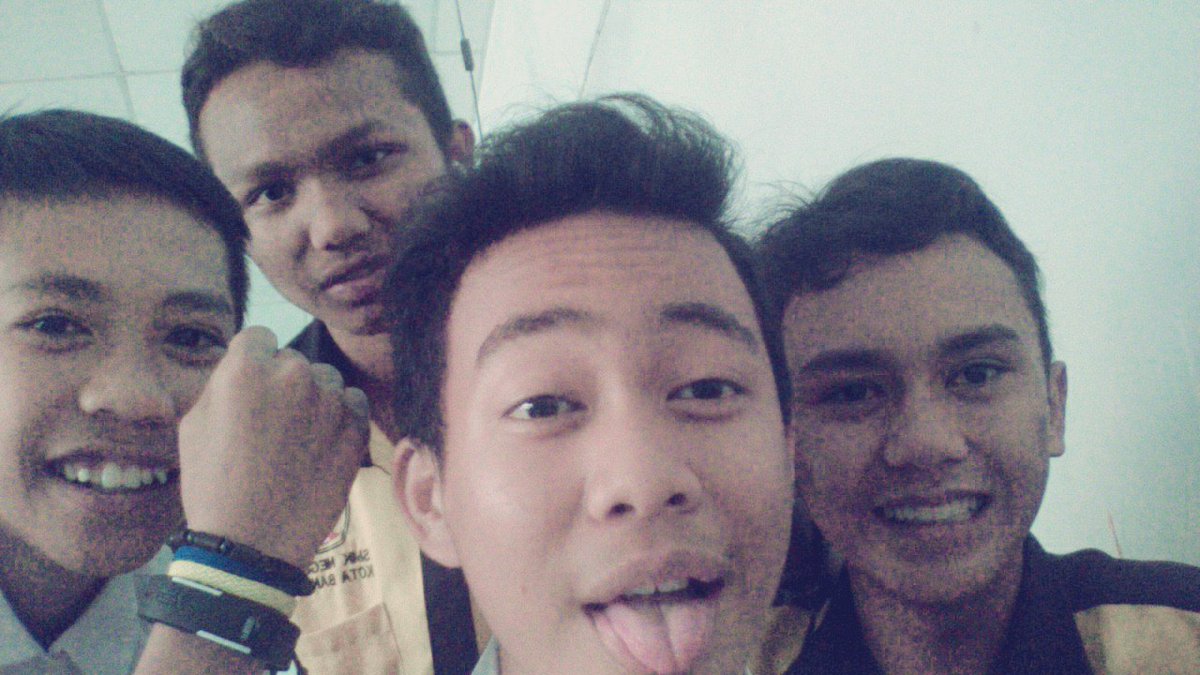 Rifqiirza's tweet photo. https://t.co/IFKlc8p6s0