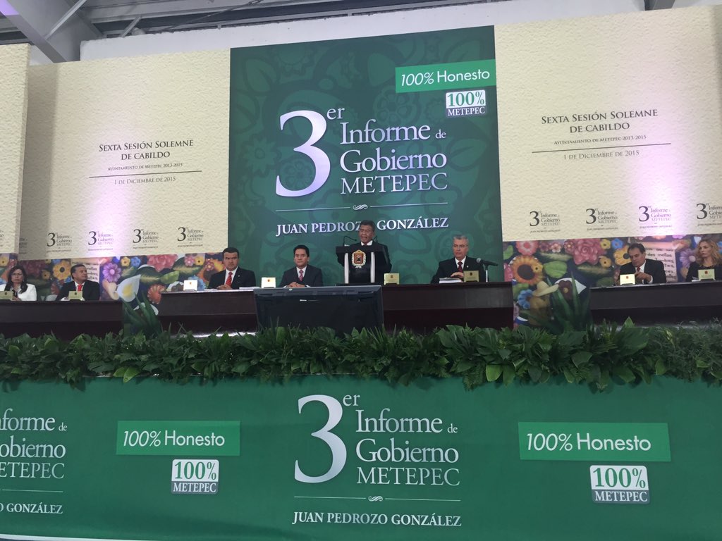DavidLopezDLC's tweet photo. Felicito al Presidente @j_pedrozo y a todo el Ayuntamiento de Metepec por rendir su 3er Informe de Gobierno https://t.co/BLcn5iH8tU