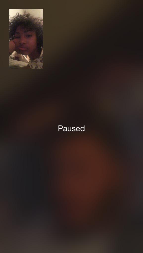 GorgeousDiior's tweet photo. The 4 types of FaceTime calls 😅 https://t.co/8JNtJgjW7D