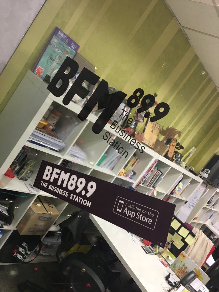 JMJBurns's tweet photo. KL radio interview to launch the foundation certificate in Malaysia #ipa_updates #4As #ipafc https://t.co/jkirVPvIXH