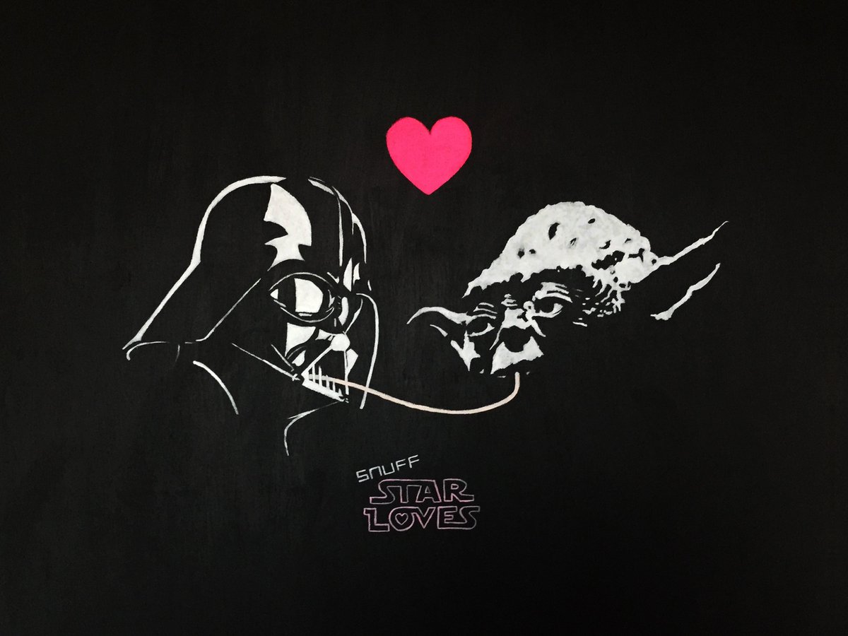 SnuffCreative's tweet photo. STAR WARS SPOILER ALERT! Vader ❤ Yoda @starwars #starwars #streetart #snuffcreative /●▲●\ ♡ < ♥‿♥ > https://t.co/zJfhyiivr6