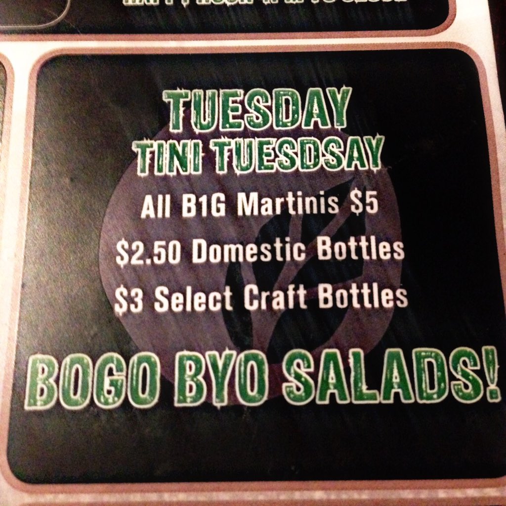 FieldHouse517's tweet photo. Come to our House. We have food &amp; drink. #FieldHouse517 https://t.co/HMGuTCtBzz
