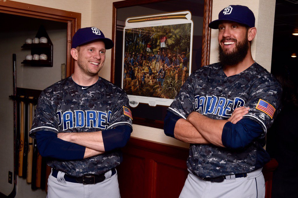Padres unveil new camouflage jerseys 