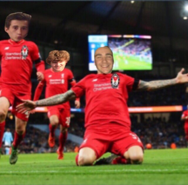 BrentwoodTigers's tweet photo. A few photos of the lads and Kev in games and training in recent weeks #BAFC https://t.co/OYv55NM6Wa