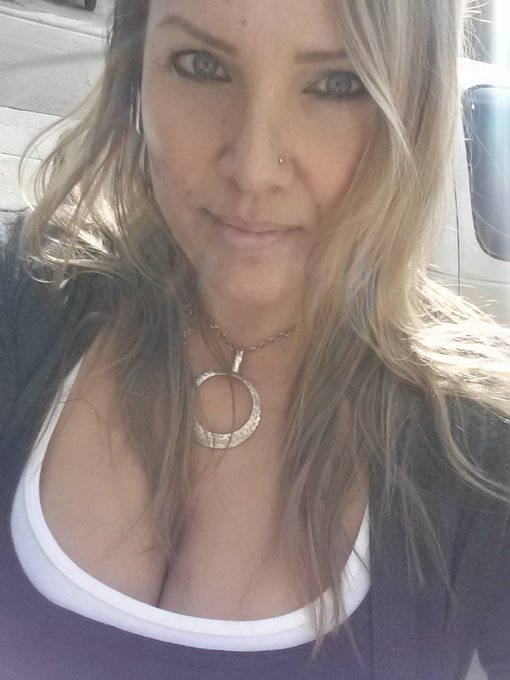 Don't expect insta-selfies on request. Not gonna happen. I've been meaning to do this anyway. #justnow<a href="/tag/nofilter"class="tags"><span>#nofilter</span></a><a href="/tag/justnow"class="tags"><span>#justnow</span></a>