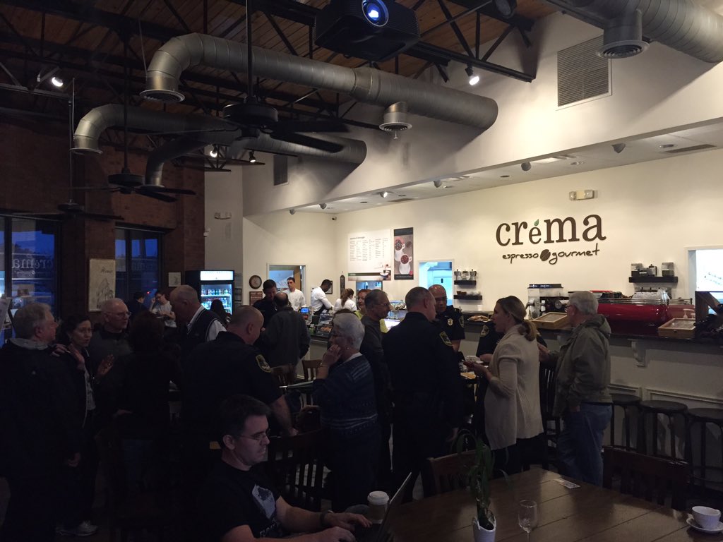 Not too late join <a href="/DunwoodyPolice/">Dunwoody Police</a> at <a href="/CremaIt/">CremaEspressoGourmet</a> for <a href="/CoffeewithaCop/">Coffee with a Cop</a> till 7.