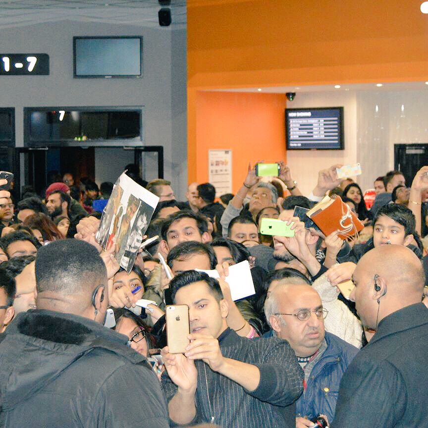 Embedded image permalink