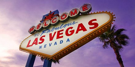 yourholidayself's tweet photo. @dj_polly_aus I'm livin' it up in Vegas – chaching! 🎉 Come party  https://t.co/YCHyTXuDGv #holidayself https://t.co/1wa9mYH65n