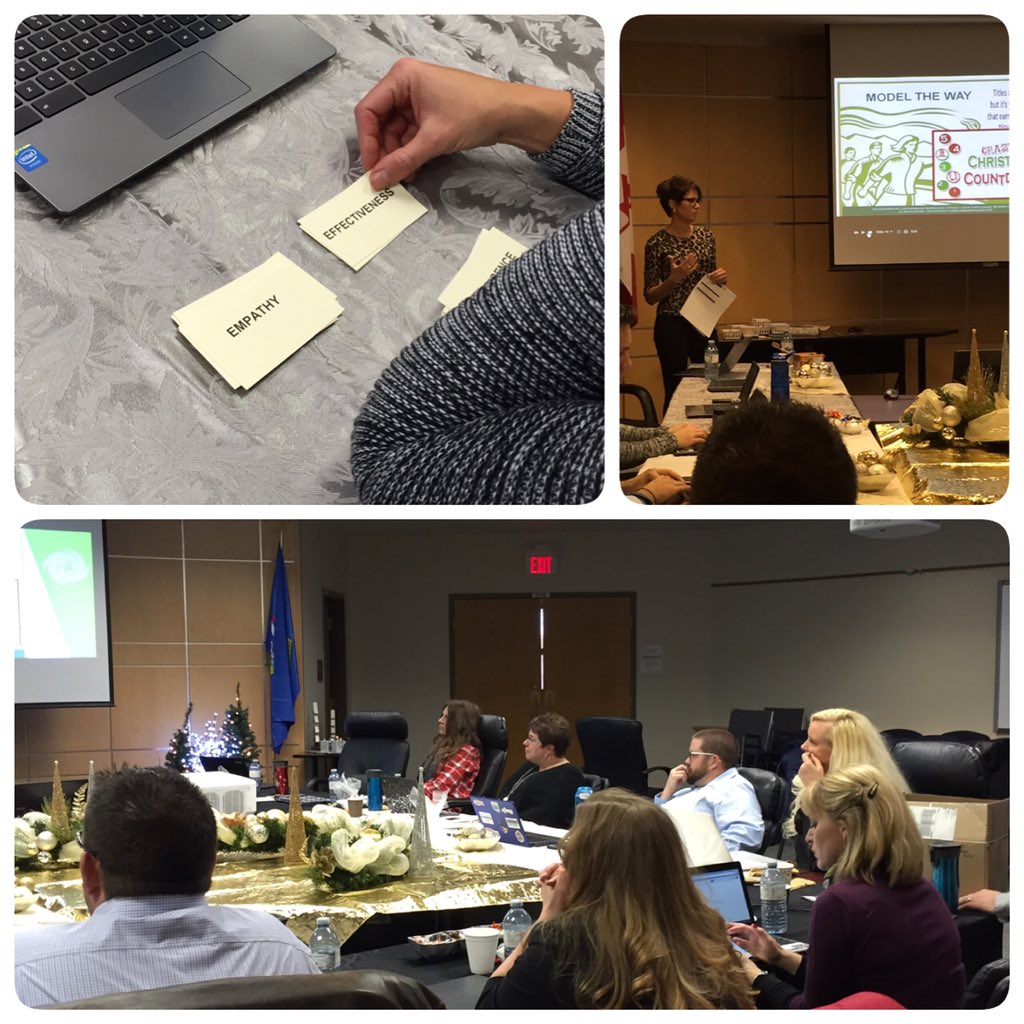 GascoyneCheryl's tweet image. Full day with Learning Coaches #12daysbeforechristmas #lotsofworktodo @WCPS72