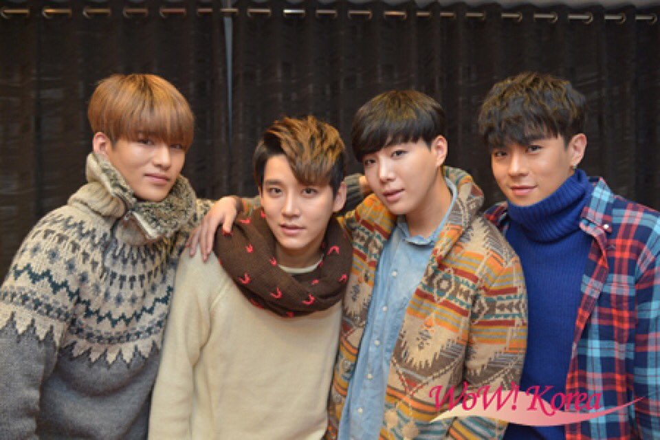 Fotos de F.Cuz de Evento para lanzamiento de Forever 281115 CVLNEZ2U4AAC5XE