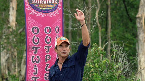 survivorcbs's tweet photo. The #CBSHolidayCountdown begins! Unlock exclusive videos &amp; photos all month long: https://t.co/3ajGALFz6O https://t.co/YRL5LYwi0u