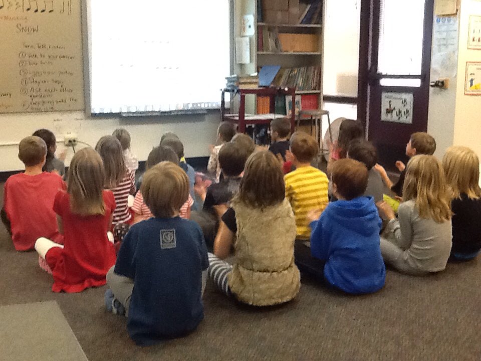 BreckElMusic's tweet photo. Here is a glimpse of Knickrehm's 2nd graders clapping rhythms on the SmartBoard! https://t.co/kZ74hSPVPI