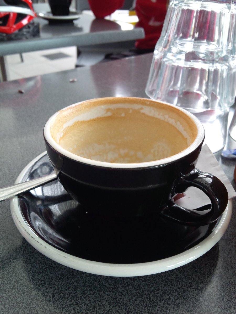 evan__carey's tweet photo. Had my first #coffee (flat white) here in Hamilton, #NewZealand. It really wasn't that bad... #cansprintteam https://t.co/aI8S0wrsBg