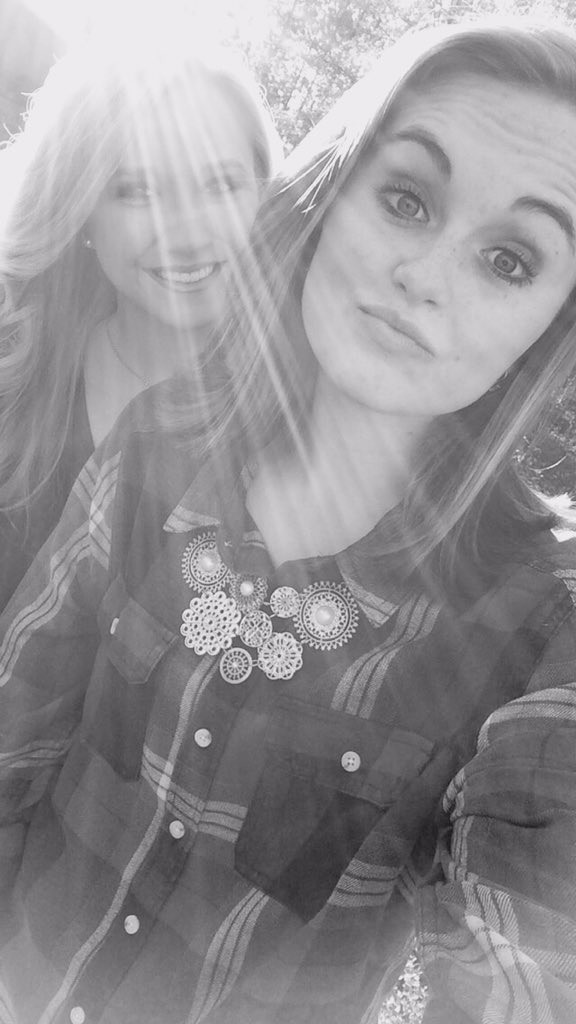 mcook_005's tweet image. Wishing the happiest of birthdays to my sweet cousin! Hope (😉) 18 treats you well! Love you! ❤️