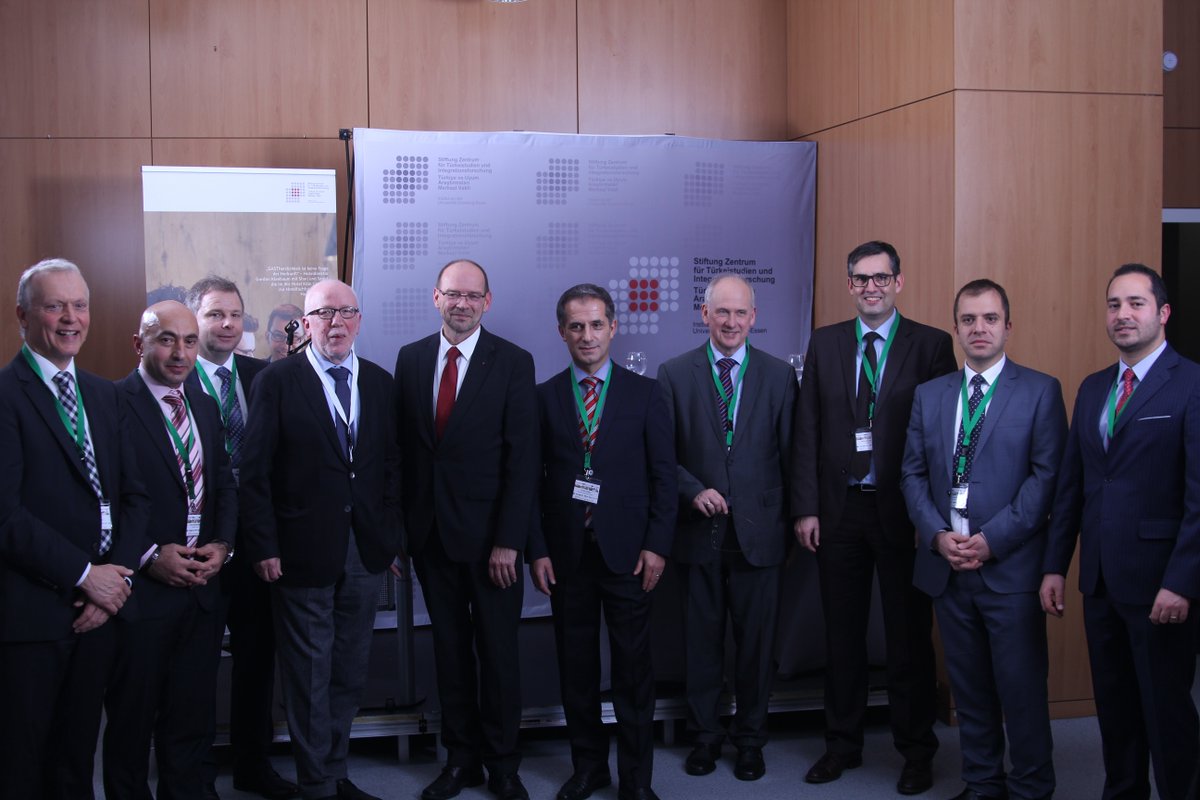 kausaessen's tweet photo. Der erste „interkulturelle Wirtschaftstag“ fand am 30. November in Essen statt. @IHK_Essen  @Essen_Ruhr https://t.co/H2iB1u23w5