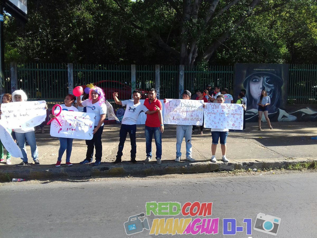 jsredcomd1m's tweet photo. Promoviendo el uso correcto del condon #PromotoriaSolidaria #RedComD1M https://t.co/2u9q7RRI63