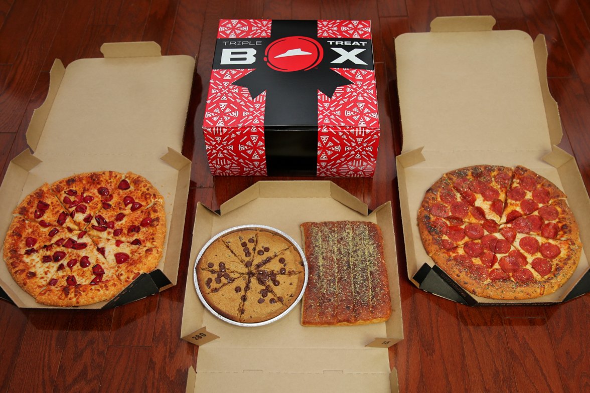 pizzahut's tweet photo. There's something for everyone. #TripleTreatBox https://t.co/HKaf2IcgqF