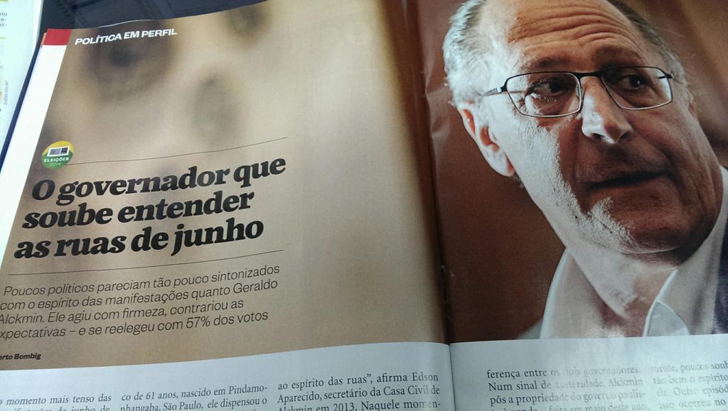 SophieHokhmah's tweet photo. "@MuriloCleto: Vou deixar essa imagem na TL pra vocês https://t.co/uQsr0KgRvv" nao lembro dessa #ferice q revista foi essa?