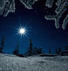 weathernetwork's tweet photo. A full moon on #Christmas? One of 5 events worth braving the cold to see https://t.co/e0KcTUOwBa #WinterForecast https://t.co/CgMKu7Gy0s