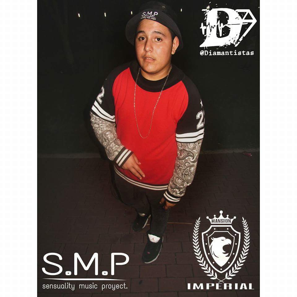 sigueme y te sigo 
<a href="/jomaranaya/">DJPOPE507</a>
<a href="/jsmarketing/">CadillacLife</a>
@sensualitymusic

snap 
jomarsaul23