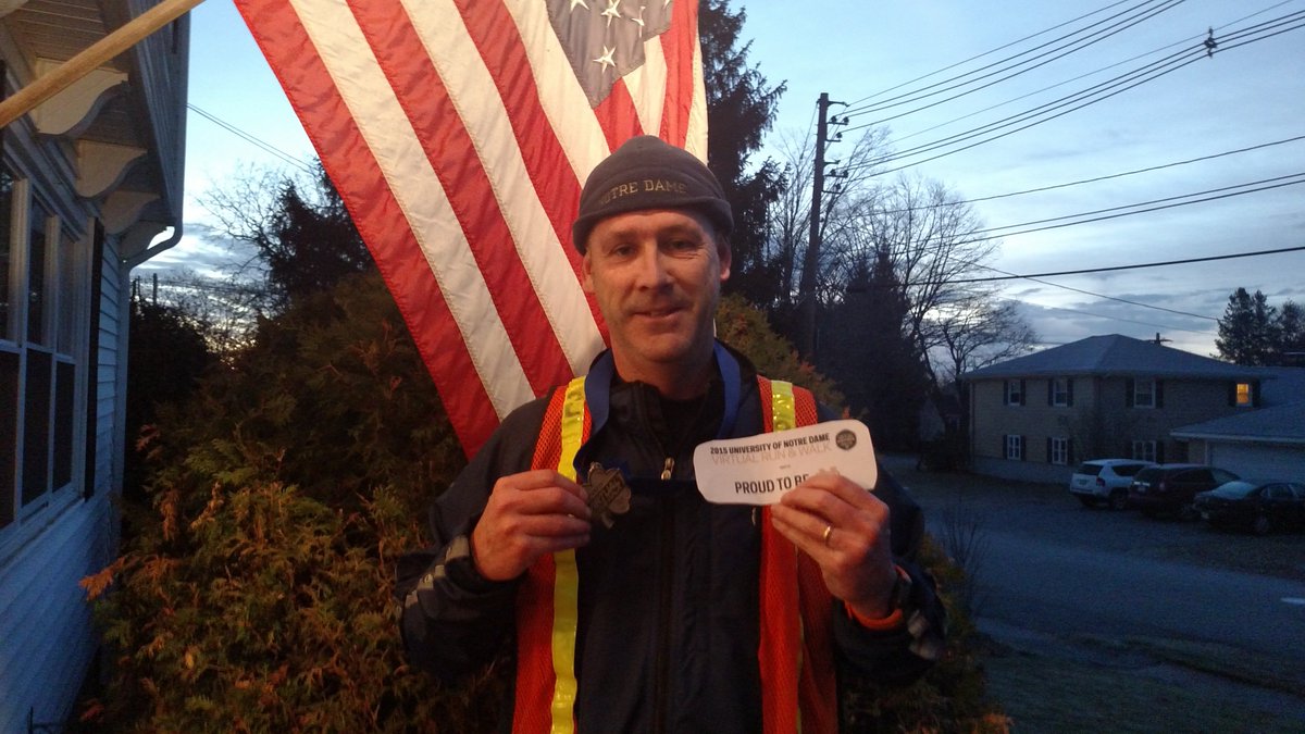 DadPatcollins's tweet photo. Patrick Collins '87
Got Central MA covered on Virtual 10K
1 Dec. 2015, 0530 EST&amp; 25 F. 
Semper Fi ND!
#proudtobend https://t.co/qekKqPinPm