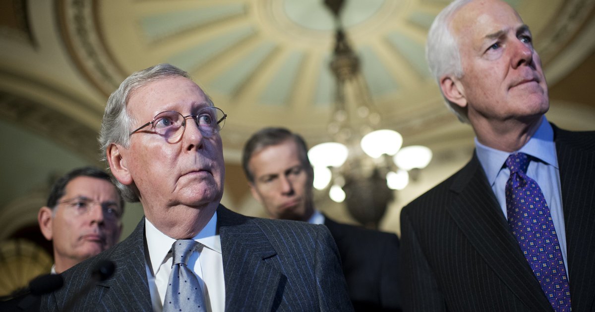 HuffPostPol's tweet photo. Senate Republicans are voting to repeal Obamacare again. This time it'll reach Obama's desk https://t.co/gSfuWnzqq3 https://t.co/zAP4aXzq4I