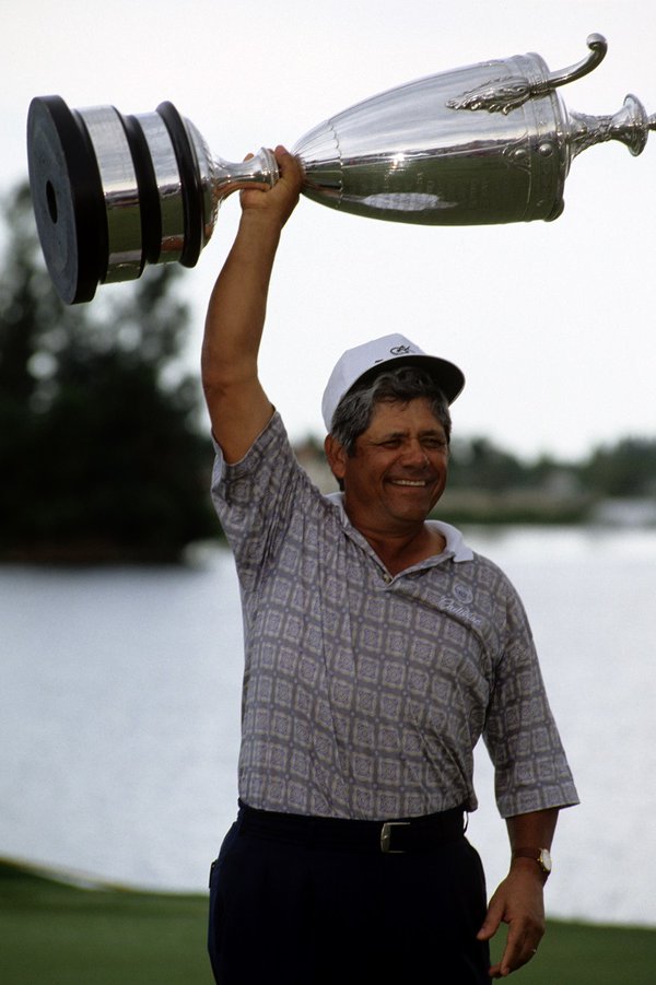 Happy 76th Birthday to Lee Trevino, who raised our Alfred S. Bourne Trophy twice! 