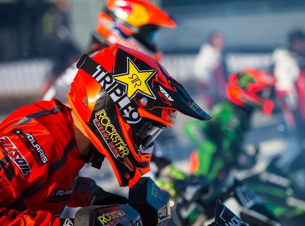 RossMartin837's tweet image. One thing on my mind ✊🏼 #Snocross @rockstarenergy @Snocross @FlyRacingUSA