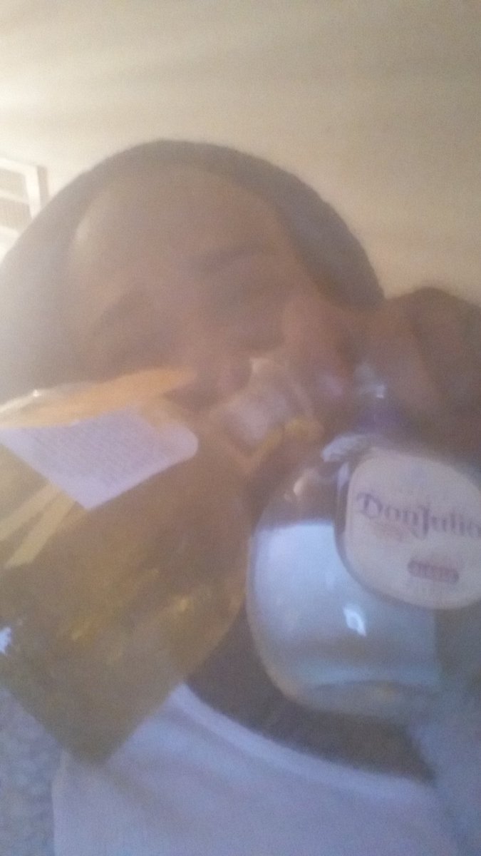 calimade2313's tweet photo. Bday boy https://t.co/PluJ4cblOo