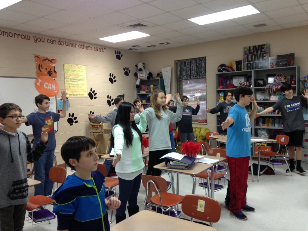 earonsheats's tweet photo. HJHS 7th graders graphing inequalities #jrtigers #humangraphing #nosit&amp;get @HJHSDocRob @Othell @rockford1975 https://t.co/149zFxYnN4