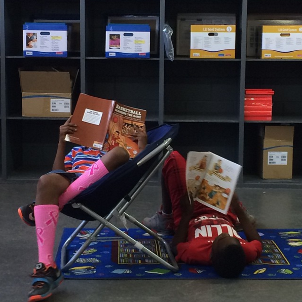 YLPLearns's tweet photo. Three more hours in #GivingTuesday - every kid deserves the gift of reading...and a cool reading space. #YLP2016 https://t.co/FY8fdRdxD4