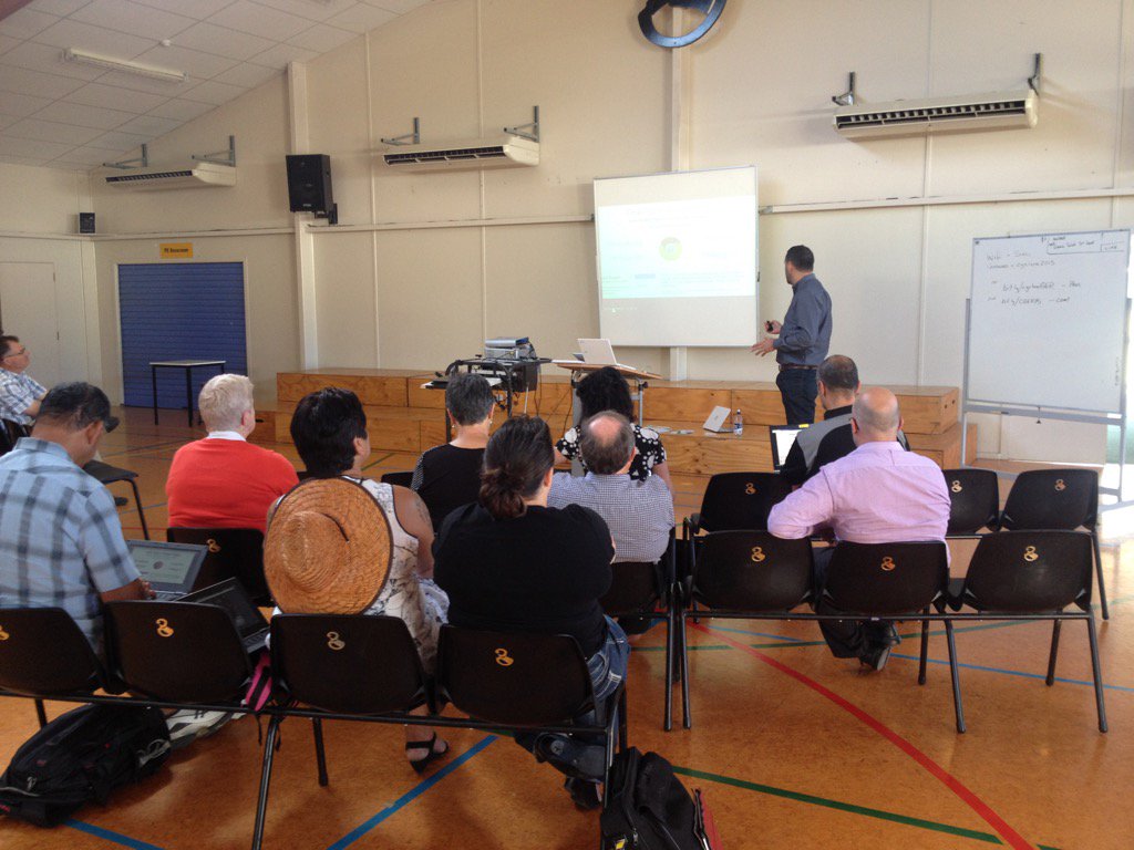 GregReynoldsNZ's tweet photo. Dedicated Gissy educators giving up their free time for #GAFE PLD #CGER15 @Cyclonenz Google Edu Roadshow Gisborne https://t.co/q3SdQOsn1I