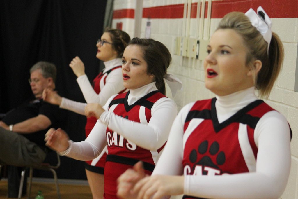 PCCatNation's tweet image. @PendletonCheer in support of @PCBoysBball GO CATS!!!