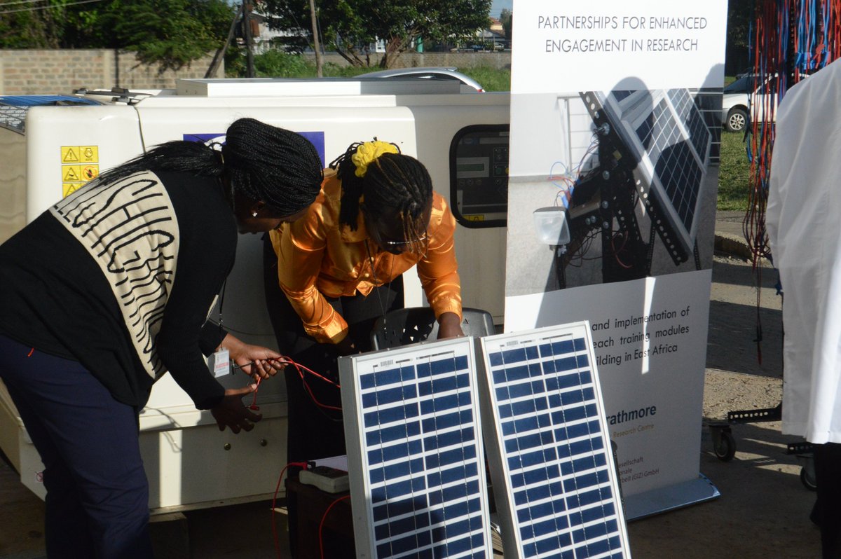 wisee_015's tweet photo. We have given women the opportunity to be energy professionals and entreprenuers  @JulieGichuru @CarolineMutoko https://t.co/RoZgYugkf1