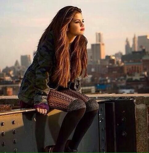 So my Twitter header won't load...I'll get it later. Looking for a Nick Jonas, Gregg Sulkin or Justin Bieber fake RT