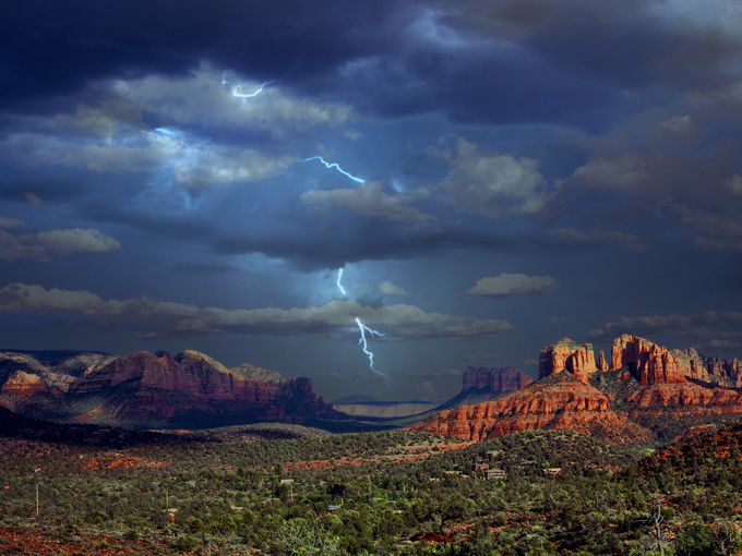 azcentral's tweet photo. Best Arizona photos in 2015: #AZ365 Year in Review https://t.co/EqMStnl6Jn https://t.co/dnGkiUPeRr