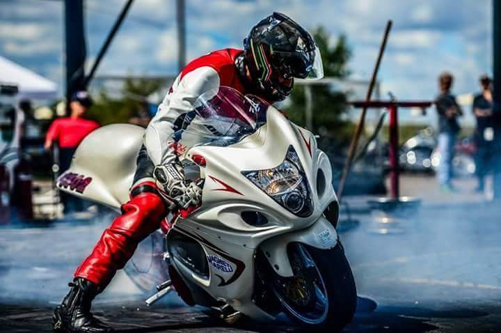 Стант на Suzuki Hayabusa