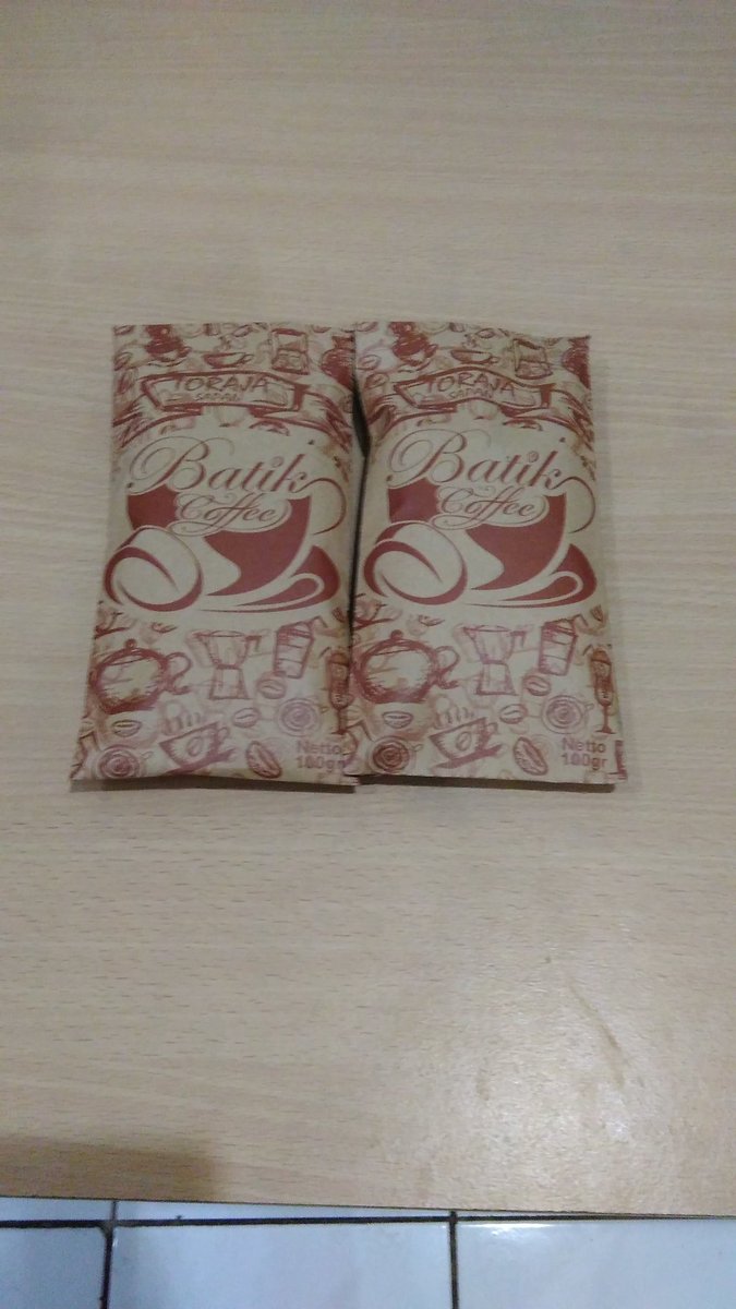 PutratTz's tweet photo. Batik Coffee Rp. 22.000 
@pecintakopiID @KopiID @KopiRocker https://t.co/Jefwooi5We
