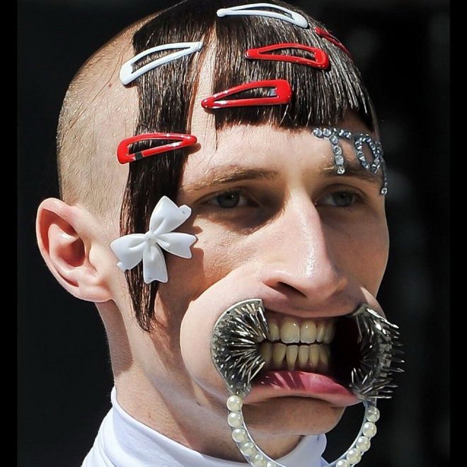 Cosas_Tontacas's tweet image. Buscando indicios de inteligencia... #Error404NotFound