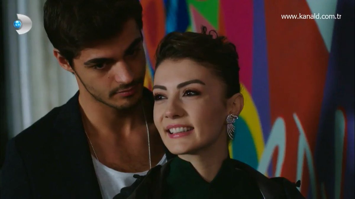 kdazdi's tweet photo. Nazlı ve Savaş ! #nazsav #GunesinKizlari @KanalD #BurcuÖzberk #BerkAtan https://t.co/oSGynG0ycw