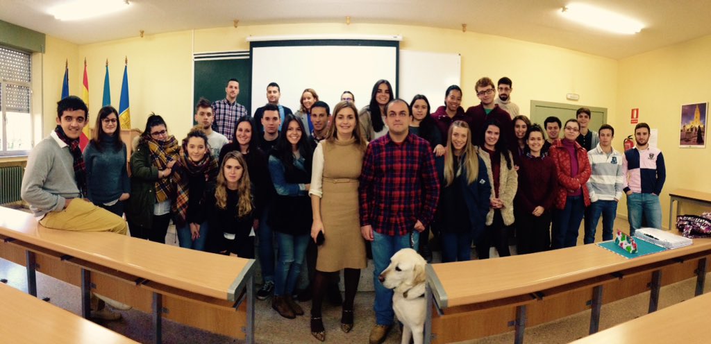 TurismoFacultad's tweet image. Gracias a Sebastián Sierra afiliado @ONCE_oficial por acercar la #discapacidad al #turismo desde nuestra facultad