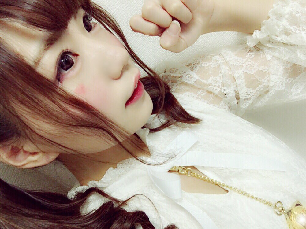 城崎ひまり 藍色アステリズム Twitterren Himari Sirosaki 今回のゆめかわメイク 目尻つけま アイホール全体に薄ピンクシャドウ 目尻濃いめのピンクシャドウ 涙袋にラメシャドウ クリームチークをハート型にぽんぽん ゆめかわいい メイク 城崎ひまり 藍色アステリズム Twitterren Himari Sirosaki 今回のゆめかわメイク 目尻つけま アイホール全体に薄ピンクシャドウ 目尻濃いめのピンクシャドウ 涙袋にラメシャドウ クリームチークをハート型にぽんぽん ゆめかわいい メイク