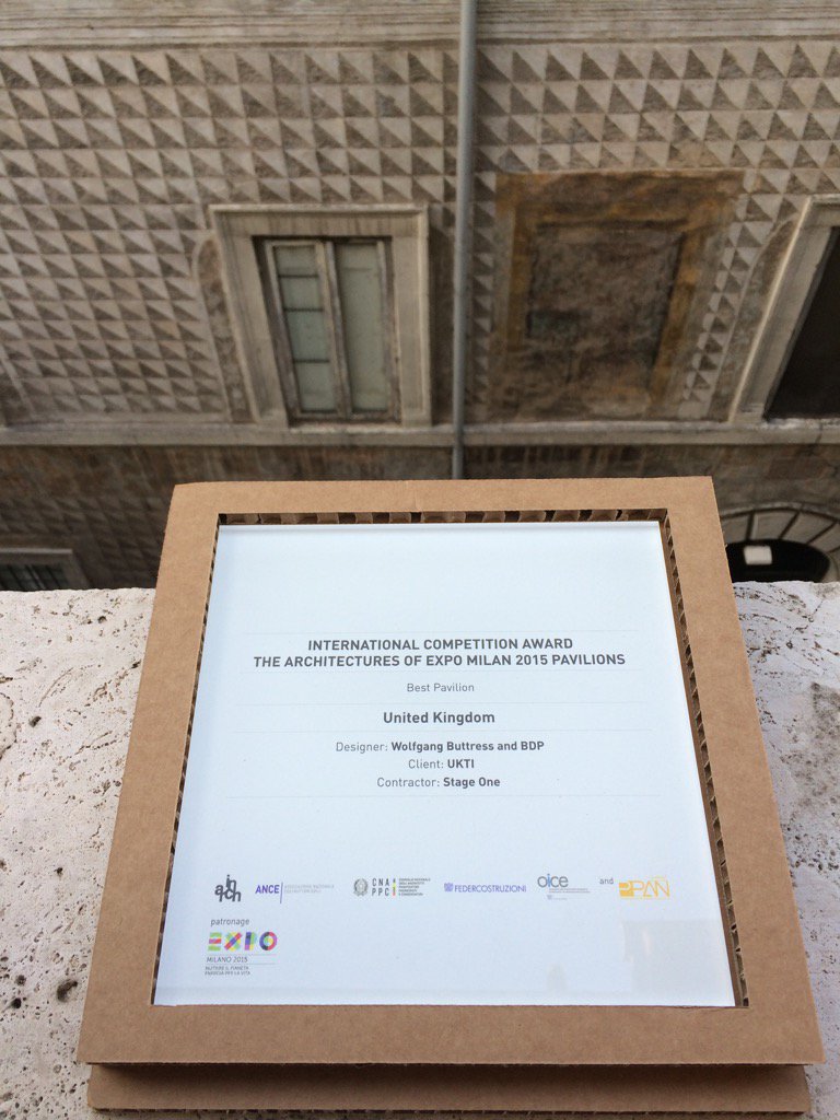 Braund1Mark's tweet photo. #bestpavilion #award @UKPavilion2015 @WButtress @bdp_com @StageOneLtd @UKTI @EngineeredLove @movementstrat #proud https://t.co/tAbcjnbN5g